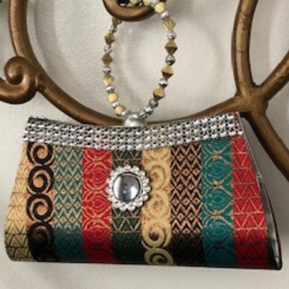 Purse - Wristlet - Picture 2 of 2